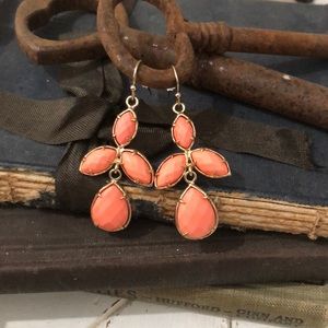 Kendra Scott Color bar earrings